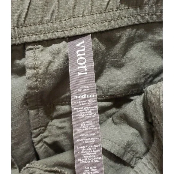 Vuori Ripstop Women's size Medium activewear hiking casual 28" inseam army green - Picture 6 of 9